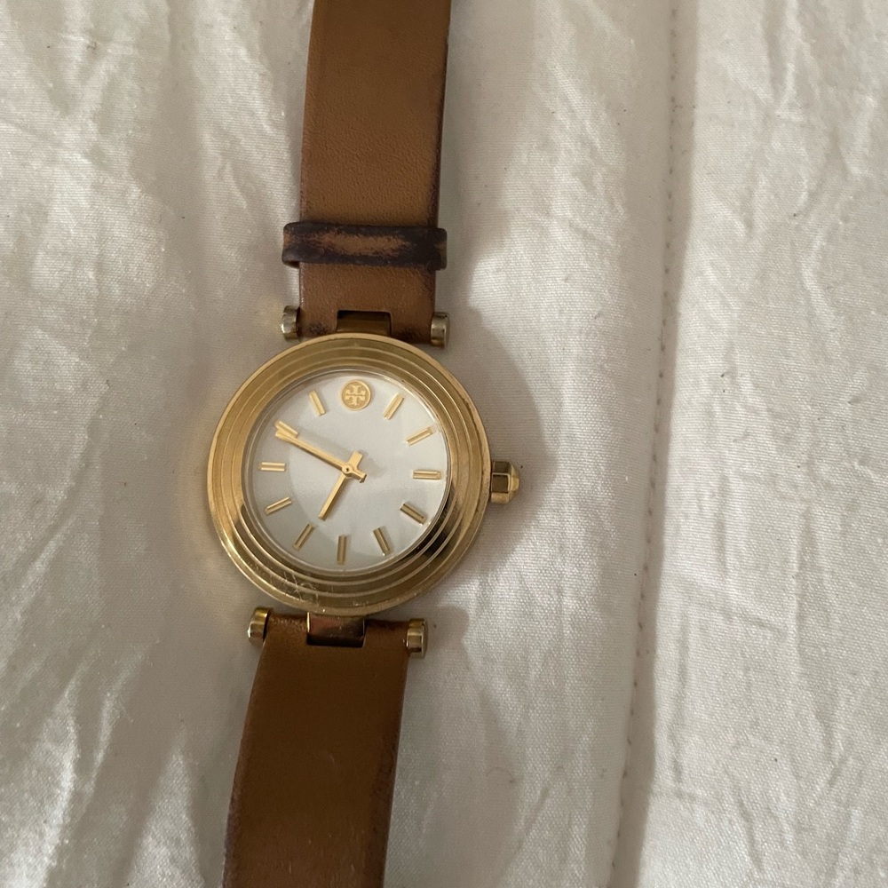 Tory Burch watch - Picture 3 of 5